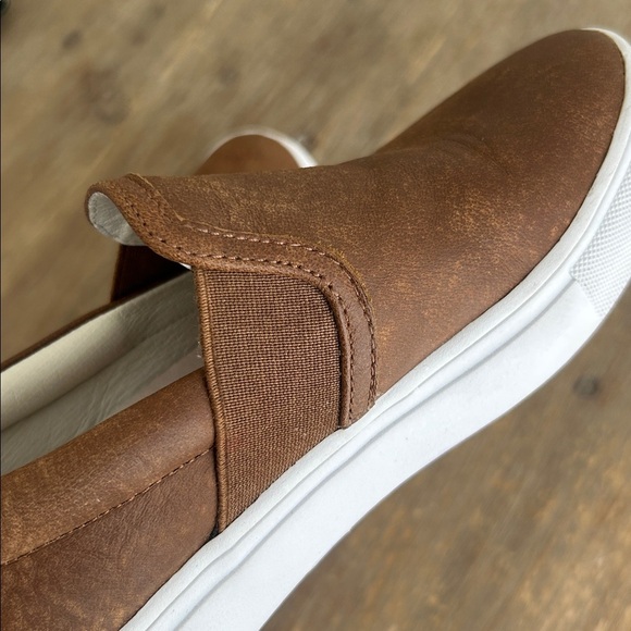 Roots Tan Leather Slip On Shoes Women’s Size 5.5 - Picture 13 of 16